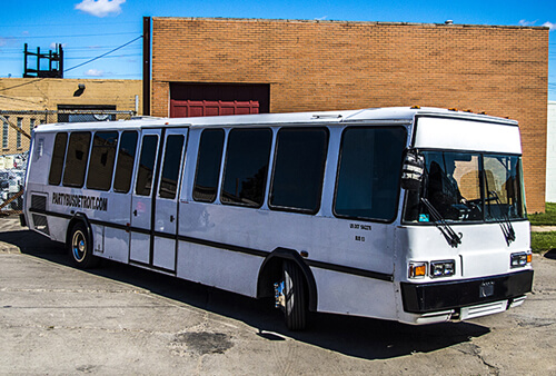 40 Passenger Limousine Bus